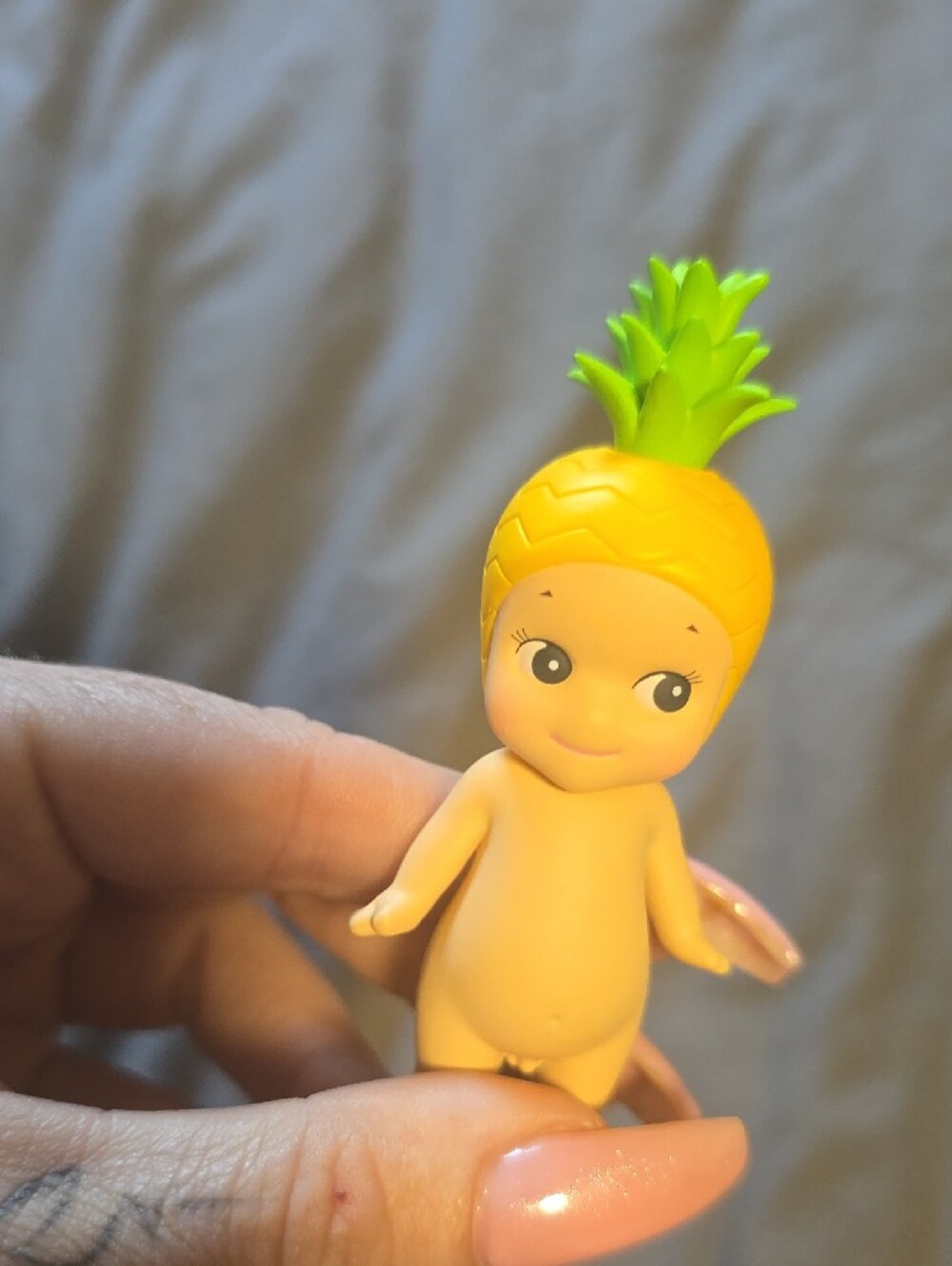 Sonny Angel Pineapple Figure - Authentic - Picture 5 of 10